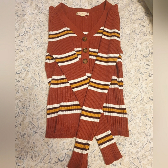 Fall Pattern Sweater - Picture 2 of 2